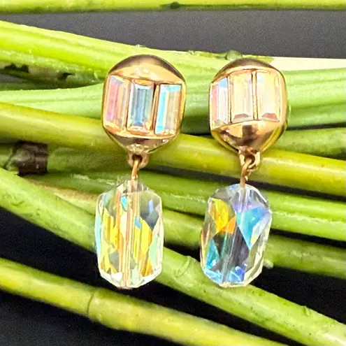 Swavorski Vintage SWAROVSKI Swan Signed Gold-tone Aurora Borealis AB Crystal Drop Earrings