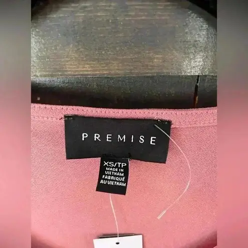 Premise NWT Pink Flowy Blouse Work, date night, blush pink, swoop neck D22