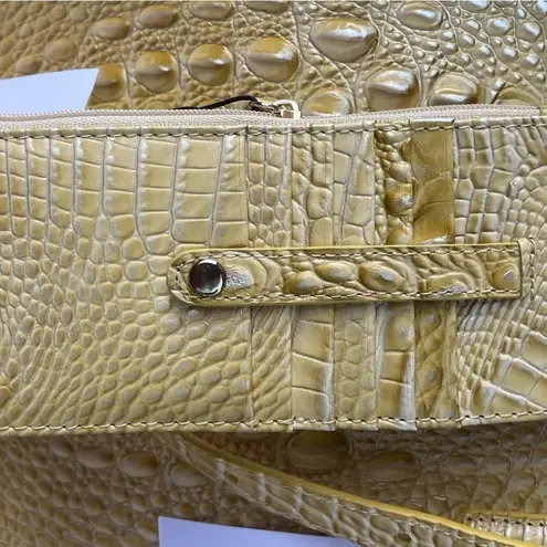 Brahmin  Ashlee Butter Melbourne tote with credit card wallet.​​​​​