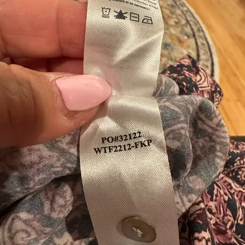 Faherty Pink and Black Floral Long Sleeve single button cuff Blouse Top XS