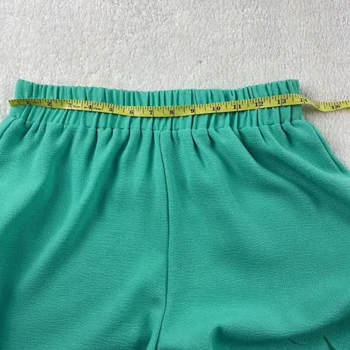 Body Central Vintage Scallop Shorts Womens Size M Green High Waist Beach Casual