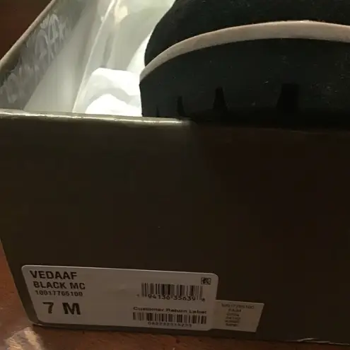 Giani Bernini Women's Vedaa Ankle Boots | Black Microfiber NWT In Box