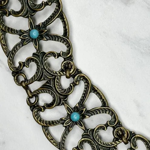 Y2K Chunky Blue Studded Flower Gold Chain Belt β¨