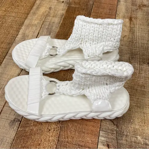 Women's 9.5 Woven Crochet Ankle Boho Island Platform Sandal Vacation Summer White