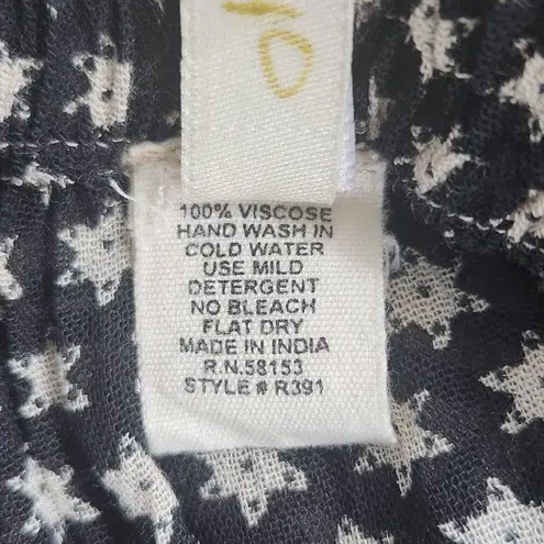 Raga Black and Oxblood Flirty Boho Mini Skirt NWT Size XS Boho Print Full Skirt