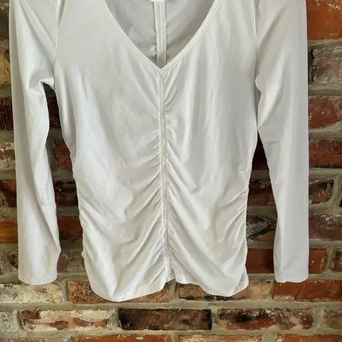 Athleta  White Daydream V Neck Long Sleeve Shirt Top, M