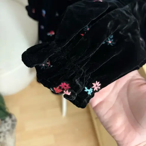 Sézane SEZANE Velvet Titiane Dress Midi Floral Embroidered In Noir Broderie Size 34 NWT