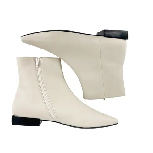 Linea PAOLO Rad Ivory Ankle Boot Square Toe Low Heel Womens Size 8.5 Winter Fit