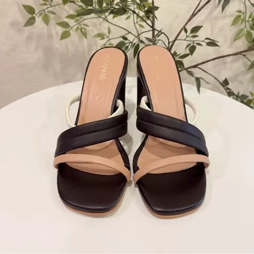 Kaanas Umbria Contrast Strappy Heel Black Size 6 NWOT Summer Tan