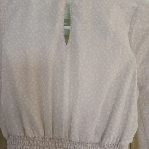 Japia womens dress sheer tan patterned ruffled ties with belt size Small