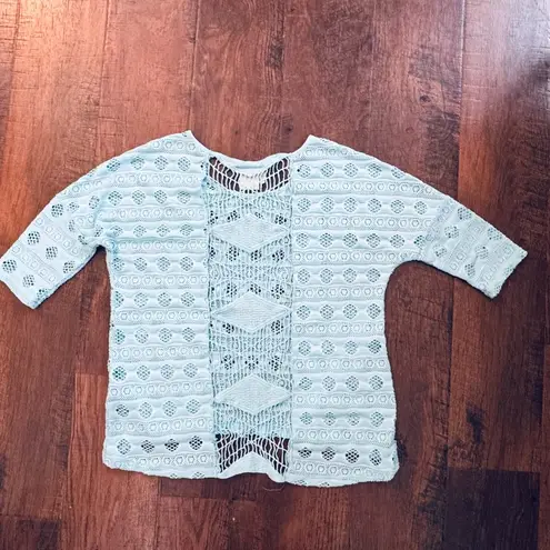 High / low open work top, no size, see measurements, approx S Blue Size undefined