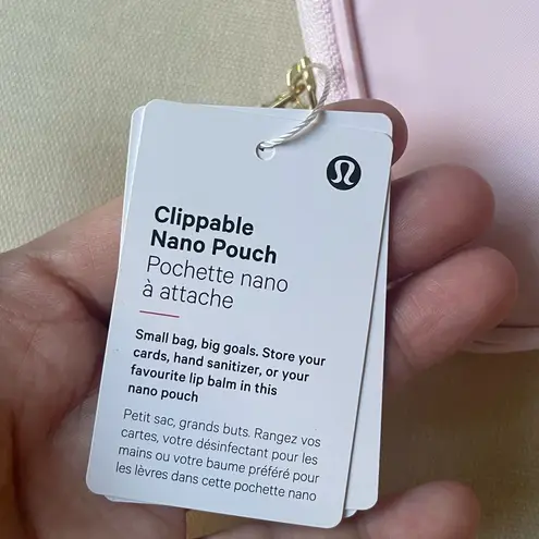 Lululemon  Clippable Nano Pouch - Blissful Pink