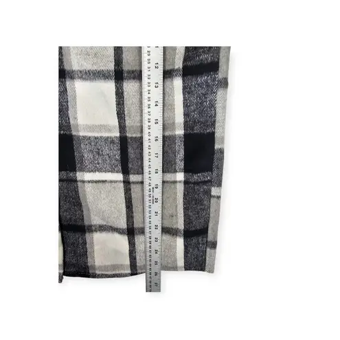 Flannel Shacket Size S Womens Black & Gray Oversized Jacket Button Closure