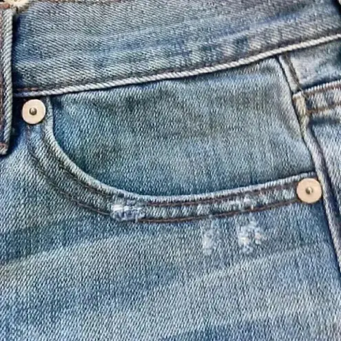 Madewell  Rip & Repair Denim Boyfriend Distressed Shorts in size 25