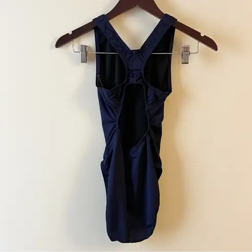 TYR Women's Durafast Elite Maxfit Racerback Swimsuit NEW Navy Blue Size 32 Size M - Image 4