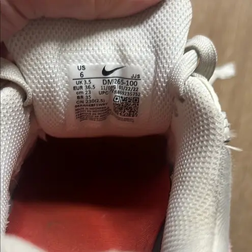 Nike  Air Max 90 Summit White Mantra Orange Women's size 6