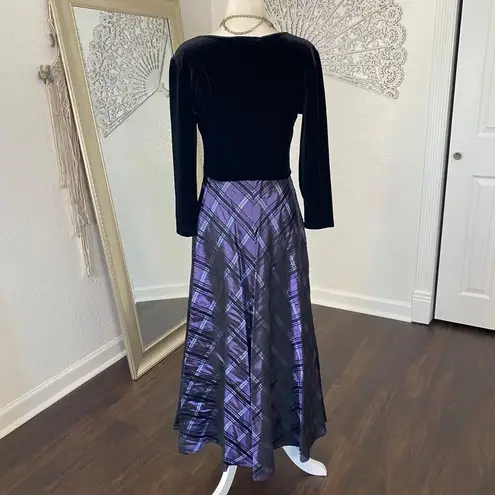 Coldwater Creek Witchy Whimsigoth Black Velvet Purple Gingham Midi Maxi Vintage Dress 6 / S