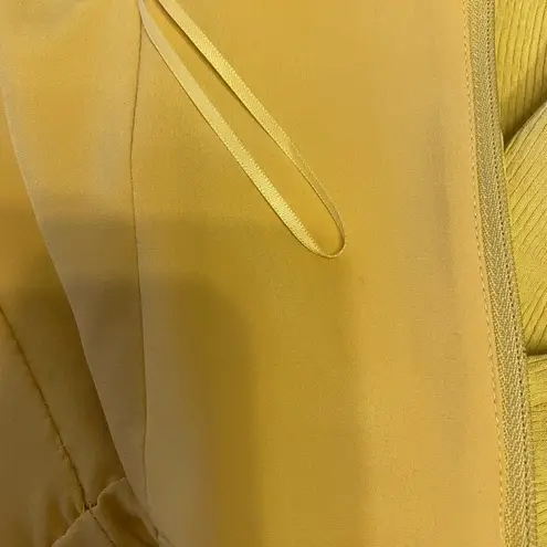 C/MEO COLLECTIVE Yellow Apex Mini Strapless Dress Sz M Fit & Flare Style