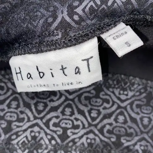 Habitat size small black jacquard pants