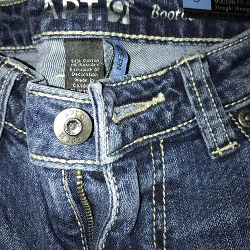 Apt. 9  MODERN FIT SITS BELOW WAIST BOOTCUT JEANS SIZE 8