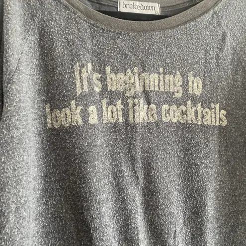 Womens XS Graphic Pullover Sweatshirt Look Like Cocktails Raglan Cozy Wine Gray