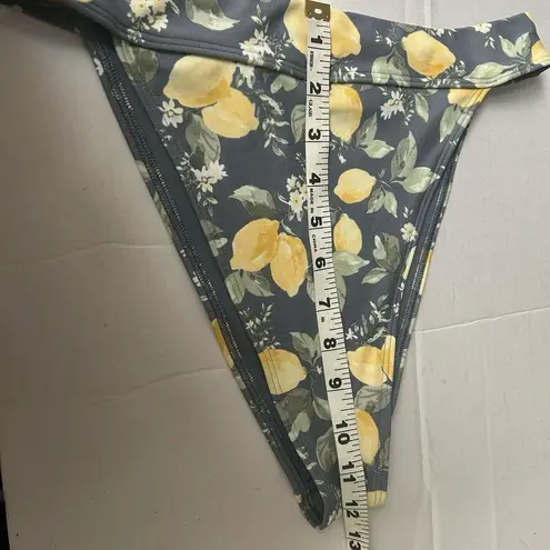 Abercrombie & Fitch  Lemon Print High Leg Cheeky Bikini Bottom sz M