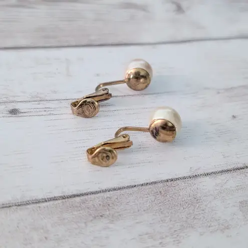 Vintage Clip On Earrings Faux Pearl Mismatched? 3/8"