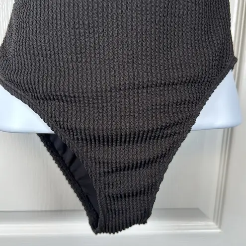 No Boundaries  Ribbed Ruched High Leg Black Swimsuit Size Small NWT #5735