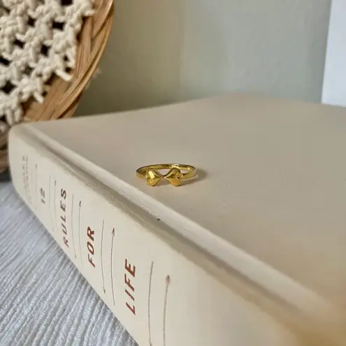 Two Hearts Gold Bow Petite Ring “Angel” Classic Girly Femme Band Stacking Neutral Jewelry