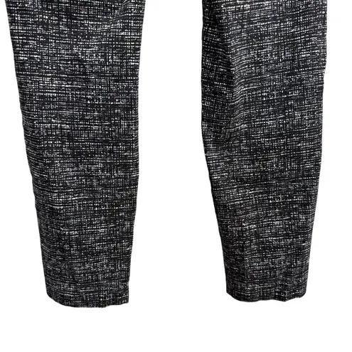 Ellen Tracy Women’s Pants M Black White Abstract Print Ankle Pull On Stretch