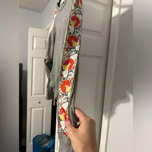 Free People  embroidered embellished flower sleeve grey long sleeve top