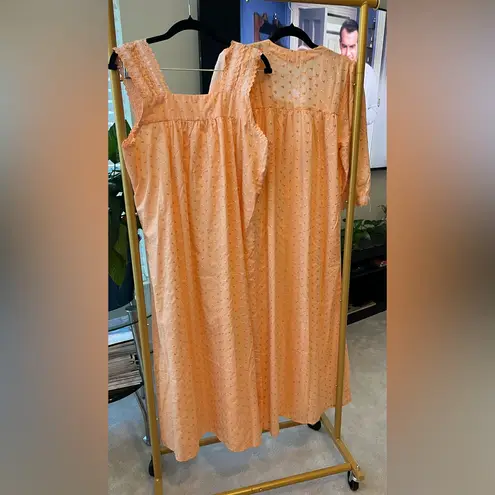 Romantique Sensations peignoir set. Orange Size undefined