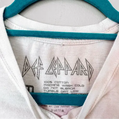 Def Leppard Pink Tie Dye Graphic Short Sleeve Tee Size Medium