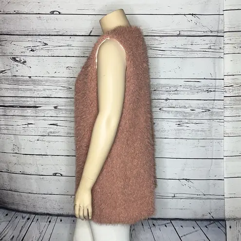 Southern Stitch NWT Size 2XL/3XL Dusty Pink Clasp Front Faux Fur Vest Jacket
