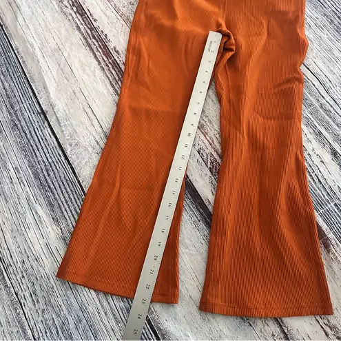 Athleta  Elation Rib Crop Flare Large Petite in Orange