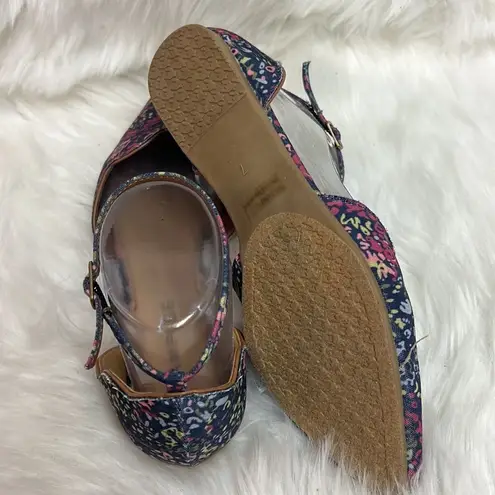 Rampage  Casandra Pointy Toe Flowery Flats Size 7 B-23