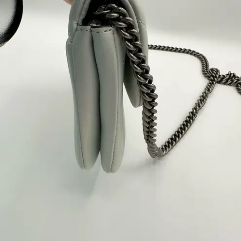 Henri Bendel 712 Wallet Crossbody Bag Quilted Iridescent Opal Long Chain Strap