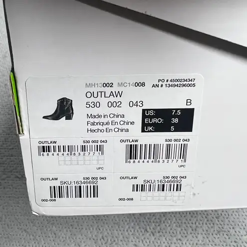 Call it spring Outlaw Western Rodeo Cowgirl Ankle Booties Boots Size 7.5 NIB