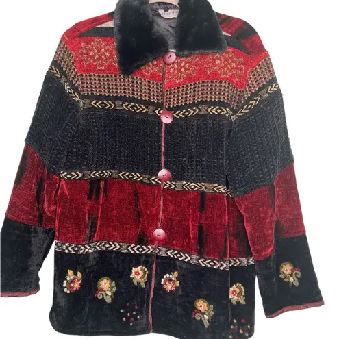 Vintage Boho Embroidered Velvet Jacket Red Black Artsy Patchwork Jacket Size M Size M