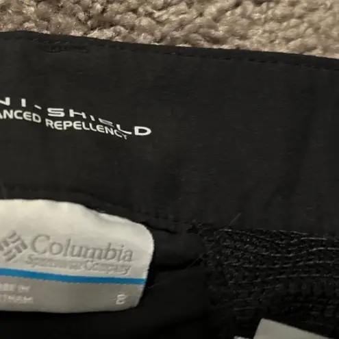 Columbia  cropped black pants