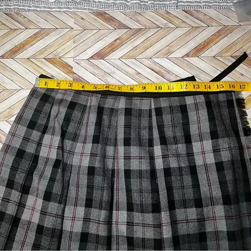 Brahmin Vintage Wool Gray Black Tartan Plaid Skirt Pleated Wrap Style Classic