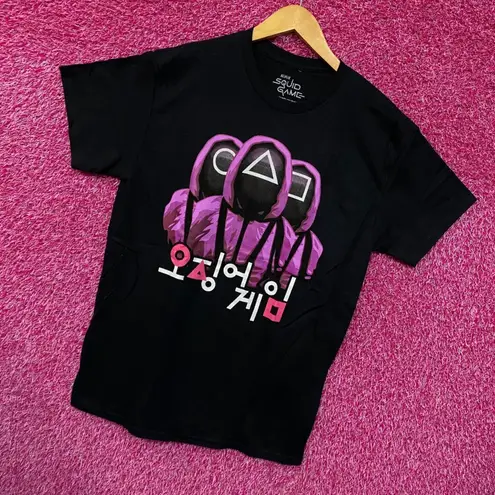 Squid Game The Masked Guards Netflix Series Promo Tee L