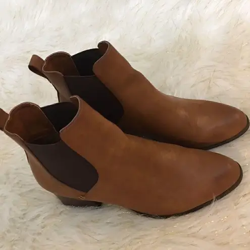 Loft  Chunky Block Heel Ankle Booties