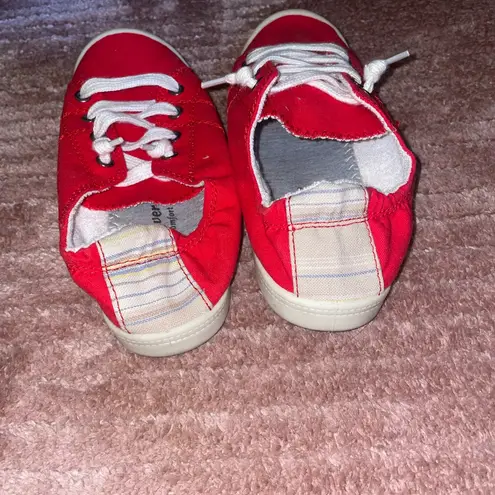 Stylish Red Women's Sneakers Size 6