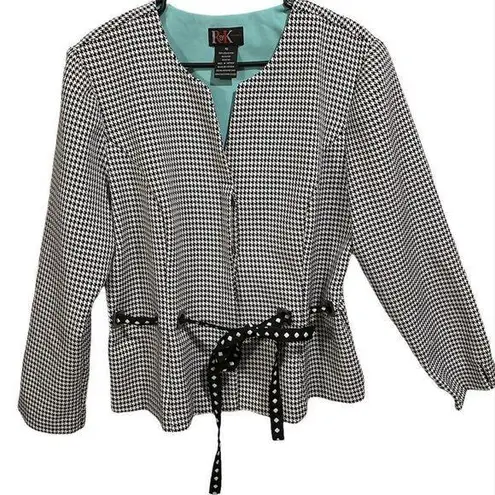 R & K Plus Size Houndstooth Black and White Hidden Button Up Grommet Tie Blazer
