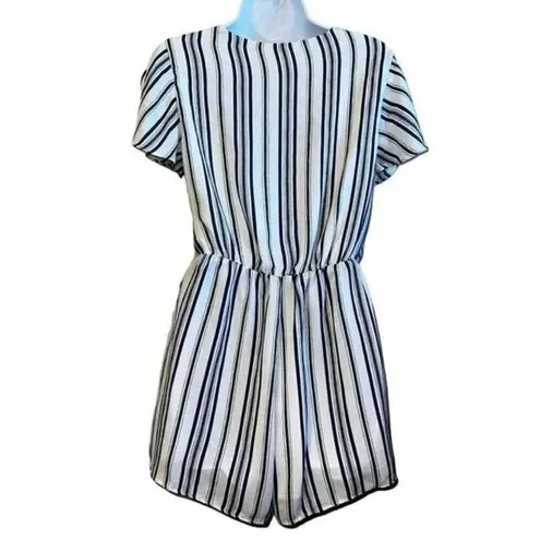 Everly  Blue  White Striped Tie Side Faux  Wrap Romper NWOT Size M