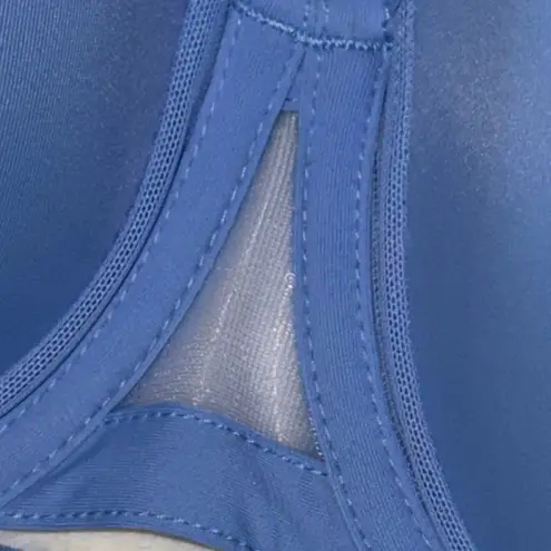 Underoutfit THE UNDERWIRE CRADLE T