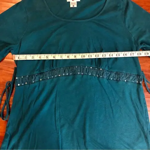 Two Hearts Maternity Women’s Blouse in Turquoise with a Ruffle Design Size Large Blue