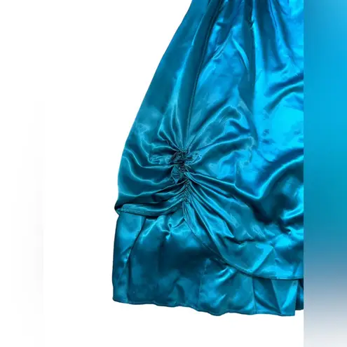 Gunne Sax 1960s Romantic Renaissance Bridal Collection Tooled Satin Dress