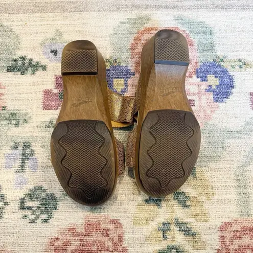 Dansko Sandals Womens Sz 39 Double Strap Sparkle Buckle Wedge Slip On